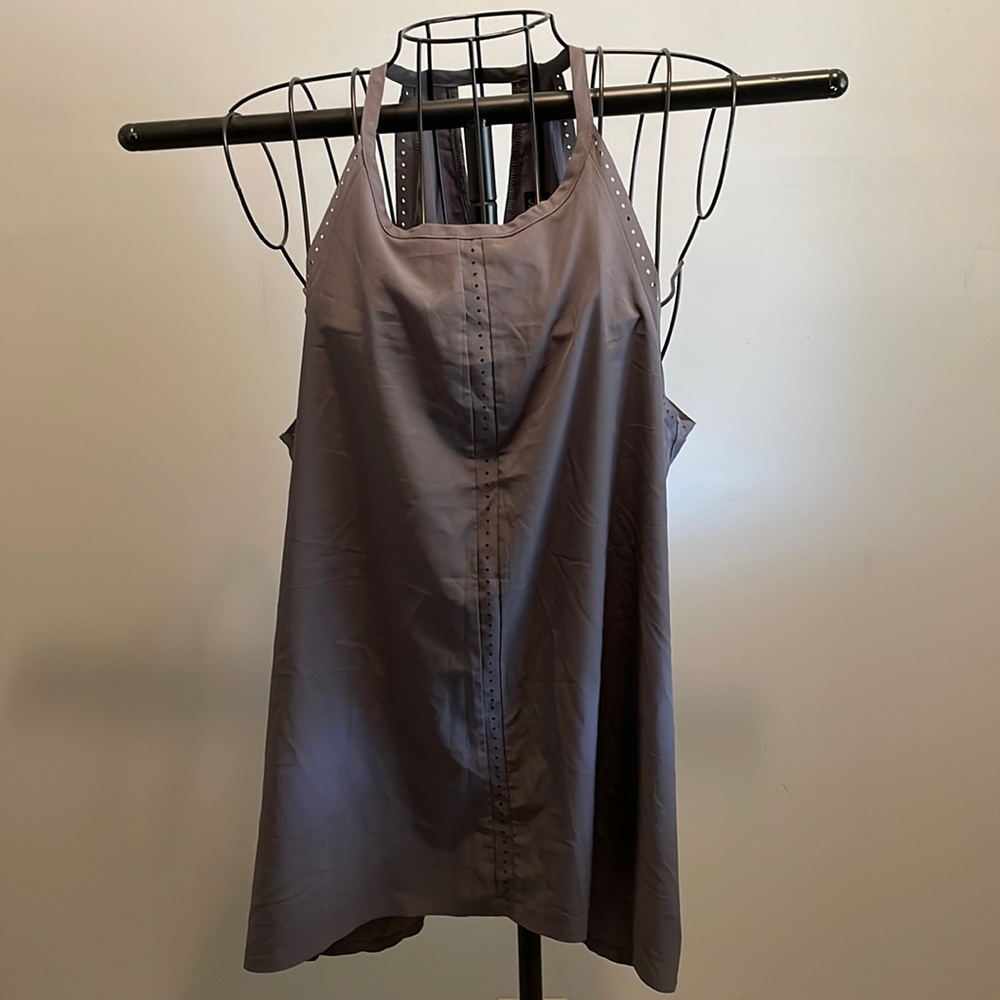 Flowy NWOT workout tank